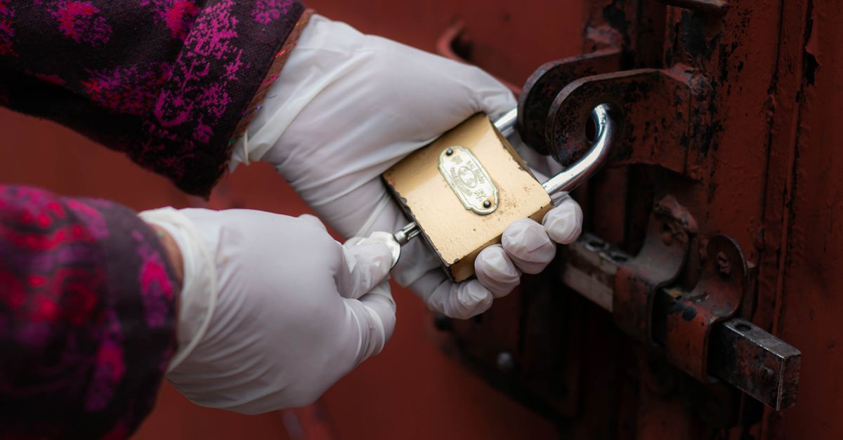 locksmith unlocking front door — 4th Ave Locksmith